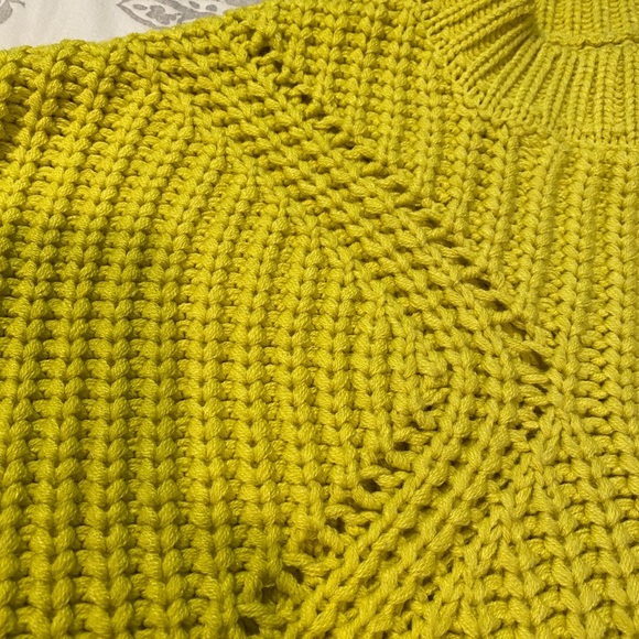 Women’s Knit Winter Sweater - Picture 7 of 7